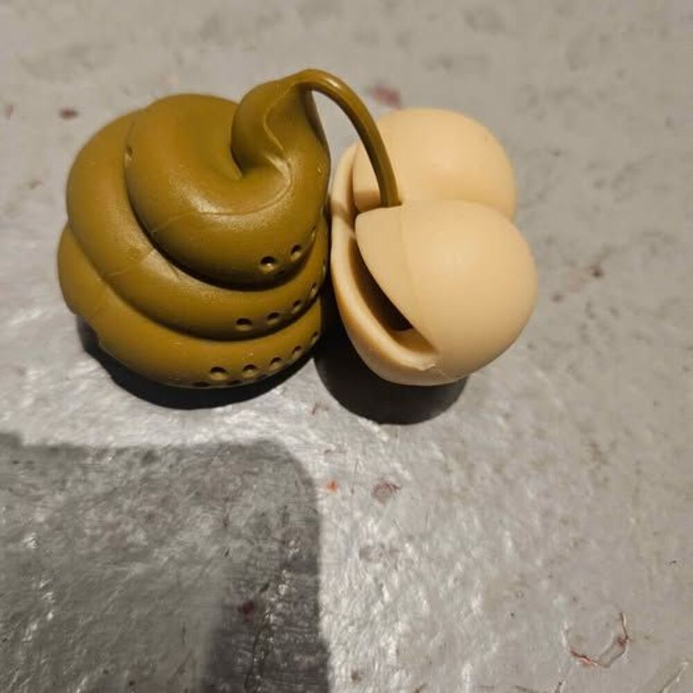 Funny Poop Shaped Loose Tea Leaf Infuser